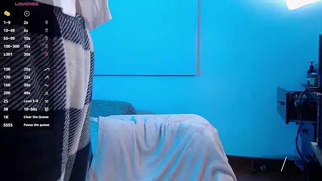 Snapshot of Soy_mangx chatting on 11-08-25, 02:12 Soy mangx online show from 11-08-25, 02:12