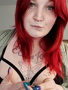 TiffiChantiT2 online show from 03-10-25, 04:46