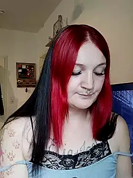 TiffiChantiT2 online show from 08-07-26, 10:39