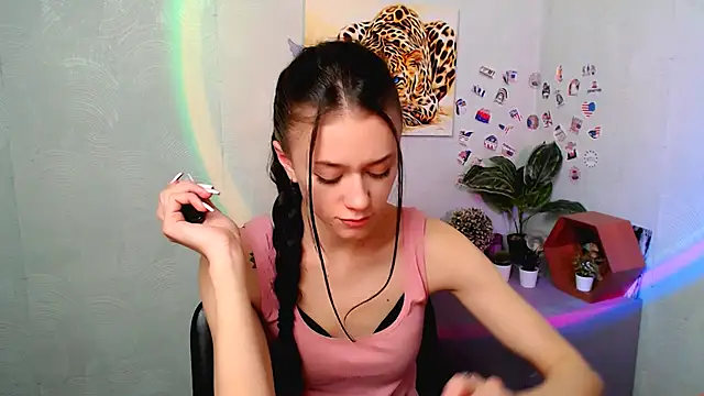 Snapshot of LanaTey chatting on 01-14-26, 12:11 LanaTey online show from 01-14-26, 12:11