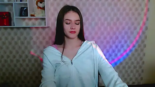 LanaTey online show from 04-30-26, 03:18