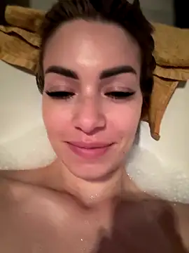 Snapshot of SweetDarling7 chatting on 10-20-25, 09:54 SweetDarling7 online show from 10-20-25, 09:54