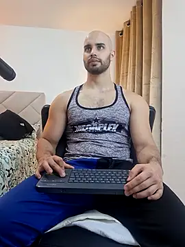 Snapshot of Chris_Alzate chatting on 03-14-25, 12:54 Chris Alzate online show from 03-14-25, 12:54