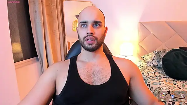 Snapshot of Chris_Alzate chatting on 09-29-25, 11:42 Chris Alzate online show from 09-29-25, 11:42