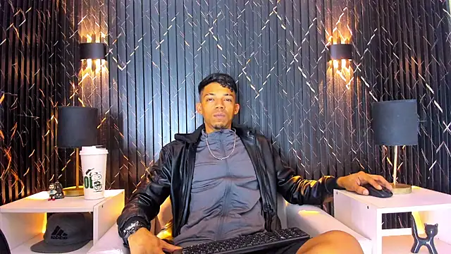 Snapshot of Gregory_Sforza chatting on 09-10-25, 11:54 Gregory Sforza online show from 09-10-25, 11:54