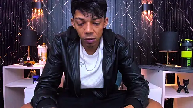 Gregory Sforza online show from 11-12-25, 12:49