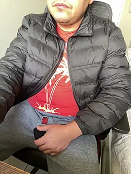 Snapshot of Gusta_bi chatting on 05-29-26, 05:11 Gusta bi online show from 05-29-26, 05:11
