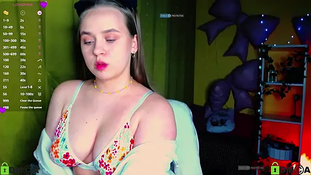 Lilysweet13 online show from 04-19-26, 06:32