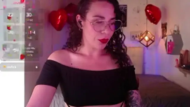 Snapshot of mia_velvet1 chatting on 01-16-26, 04:55 mia velvet1 online show from 01-16-26, 04:55