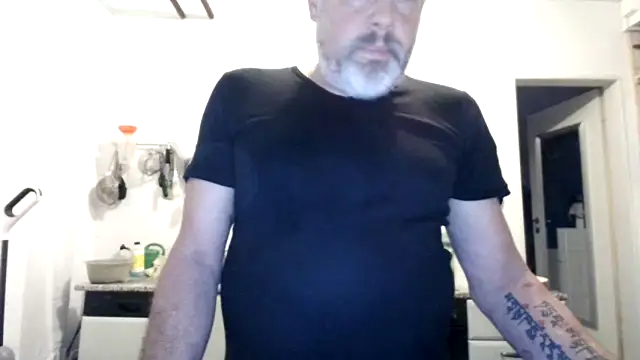 Berg Boy online show from 11-18-25, 05:34