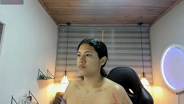 ISIS VALCHOS online show from 11-24-25, 02:17