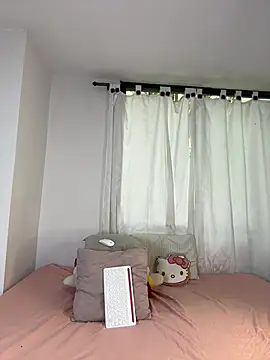 Ivelleee  online show from 03-15-26, 04:46