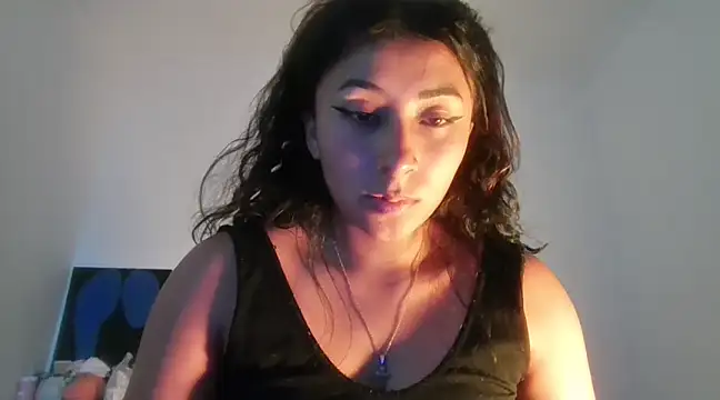 Snapshot of Khalessi-j chatting on 03-13-25, 04:34 Khalessi-j online show from 03-13-25, 04:34