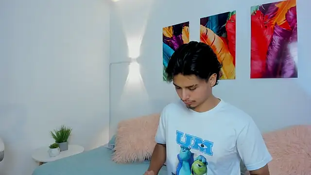 MathewAdams online show from 09-25-25, 06:22