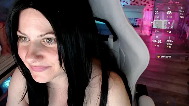 Snapshot of BellaStar84 chatting on 06-15-26, 05:53 BellaStar84 online show from 06-15-26, 05:53
