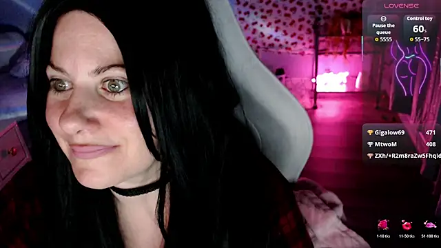 Snapshot of BellaStar84 chatting on 07-01-26, 05:53 BellaStar84 online show from 07-01-26, 05:53