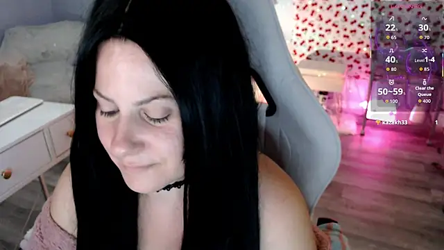 Snapshot of BellaStar84 chatting on 07-22-26, 08:28 BellaStar84 online show from 07-22-26, 08:28
