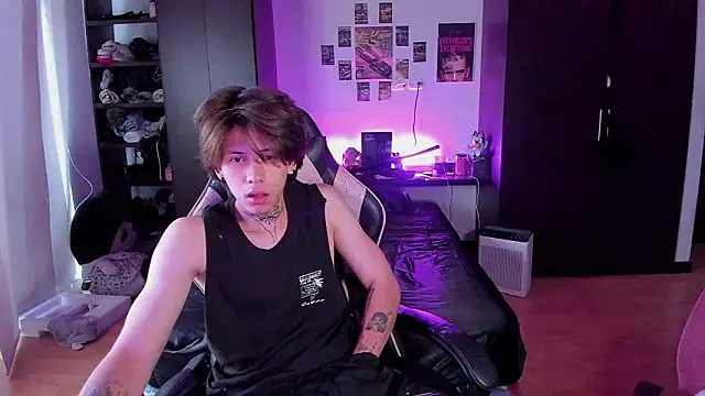 xIce Boy online show from 03-12-26, 02:45