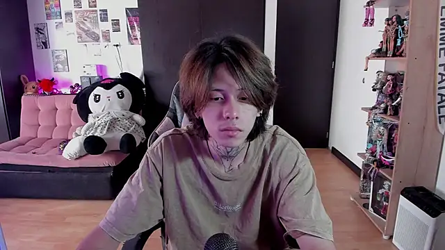 xIce Boy online show from 05-20-26, 01:17