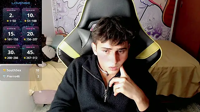 Snapshot of Thomass_shelbyy chatting on 03-19-25, 06:55 Thomass shelbyy online show from 03-19-25, 06:55