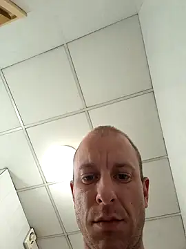 svenpfeifer online show from 03-19-25, 01:40