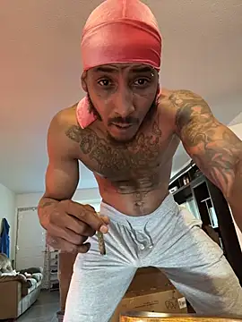 Foxdaguy online show from 12-19-25, 02:46