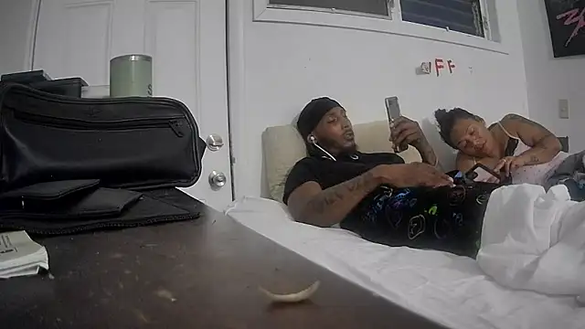 Snapshot of Foxdaguy chatting on 03-14-26, 11:04 Foxdaguy online show from 03-14-26, 11:04