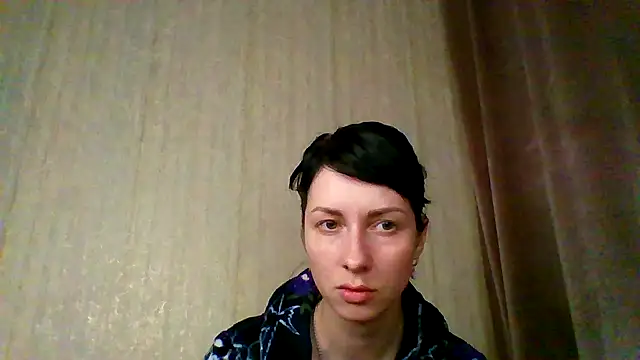 Snapshot of _Black-Panther_ chatting on 11-16-25, 05:07 Black-Panther online show from 11-16-25, 05:07