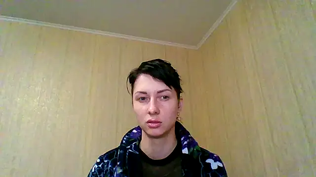 Snapshot of _Black-Panther_ chatting on 11-23-25, 11:32 Black-Panther online show from 11-23-25, 11:32