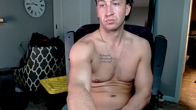 Snapshot of MidwestStroke chatting on 02-16-26, 07:59 MidwestStroke online show from 02-16-26, 07:59