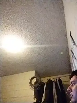 Snapshot of Riverict0r chatting on 02-09-26, 01:42 Riverict0r online show from 02-09-26, 01:42