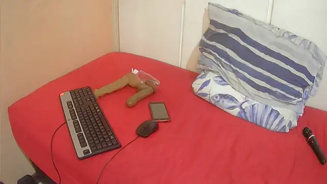 XhosaBoobs4U online show from 10-26-25, 06:41