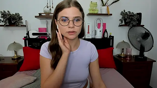 HaleyReedme online show from 07-16-26, 07:03
