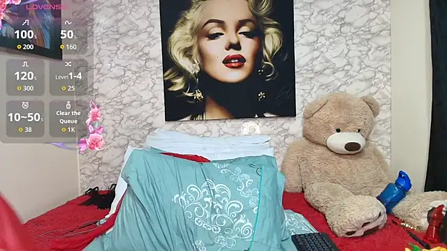 nataliaesmith 24 online show from 11-06-25, 03:35