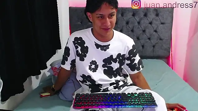 Stone grey1  online show from 11-04-25, 06:34