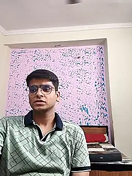 Snapshot of sutfvkii chatting on 09-21-25, 10:28 sutfvkii online show from 09-21-25, 10:28