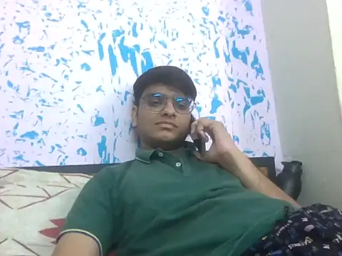 Snapshot of sutfvkii chatting on 03-10-26, 10:42 sutfvkii online show from 03-10-26, 10:42