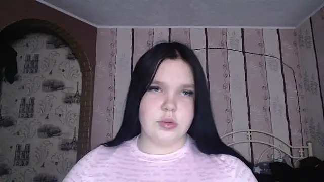 Snapshot of Victoriakot chatting on 03-20-25, 01:48 Victoriakot online show from 03-20-25, 01:48