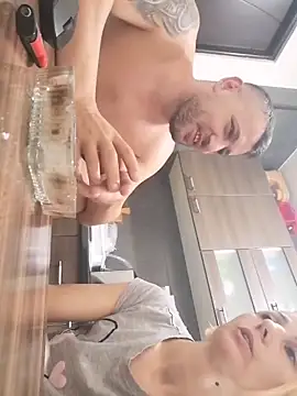 yourflowerpink online show from 10-23-25, 06:45