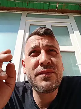 yourflowerpink online show from 04-18-26, 01:04