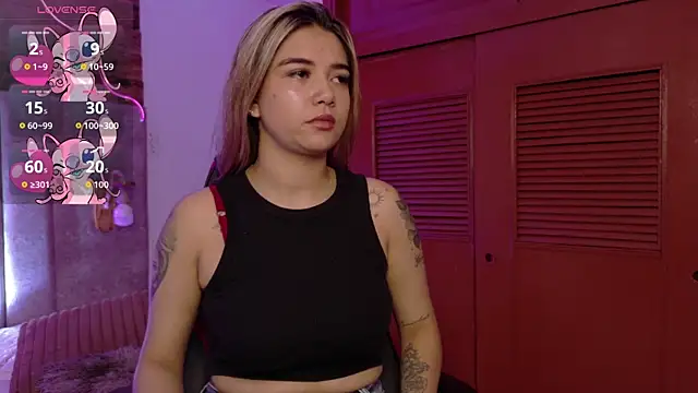 natasha  black online show from 10-16-25, 07:37