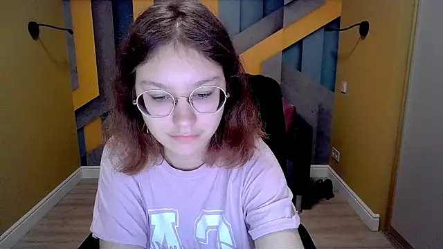 AngelinaLow online show from 03-15-25, 09:41