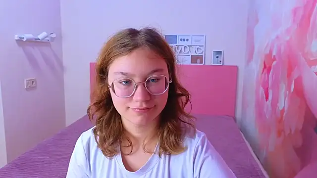 AngelinaLow online show from 11-11-25, 12:27