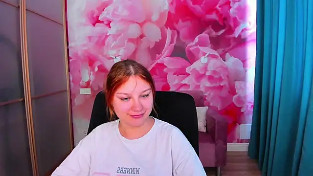 AngelinaLow online show from 05-15-26, 11:28