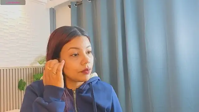 TiffanyWalk online show from 04-14-26, 12:22