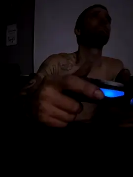 Stillhard8925 online show from 10-31-25, 04:24