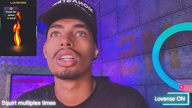 Snapshot of LiamByrne chatting on 12-15-25, 08:24 LiamByrne online show from 12-15-25, 08:24