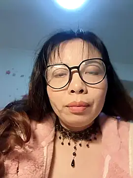 Snapshot of aa520uv chatting on 03-15-25, 08:26 aa520uv online show from 03-15-25, 08:26