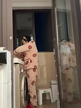 aa520uv online show from 01-11-26, 01:49