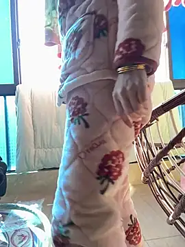 aa520uv online show from 01-14-26, 02:17